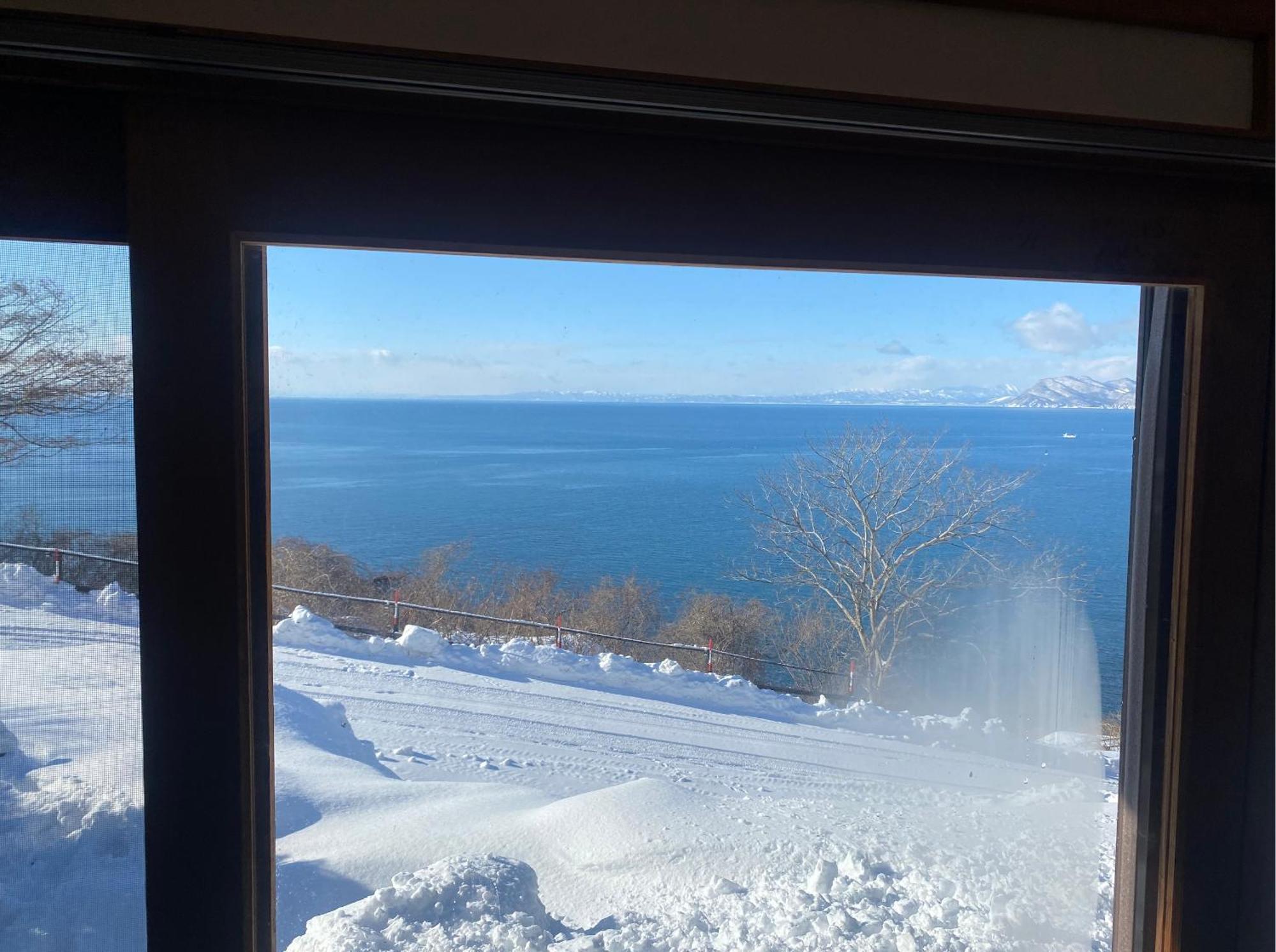 Toya Cliff House * Toyako